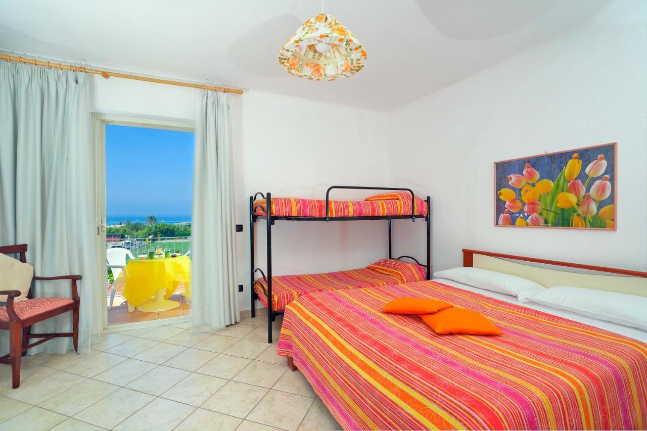 Forio di Ischia Hotel Villa Mena מראה חיצוני תמונה