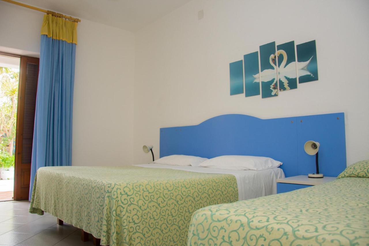 Forio di Ischia Hotel Villa Mena מראה חיצוני תמונה