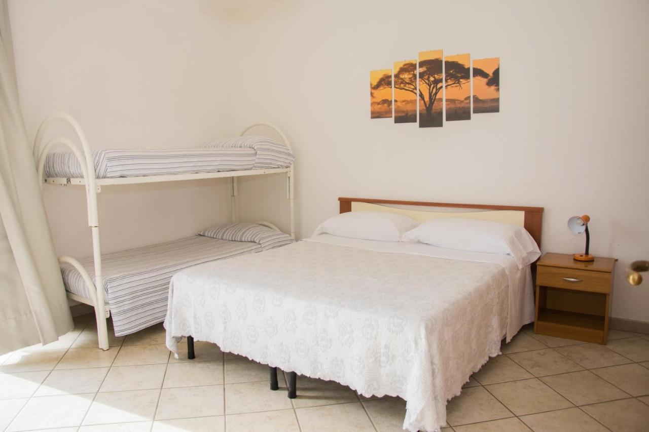 Forio di Ischia Hotel Villa Mena מראה חיצוני תמונה